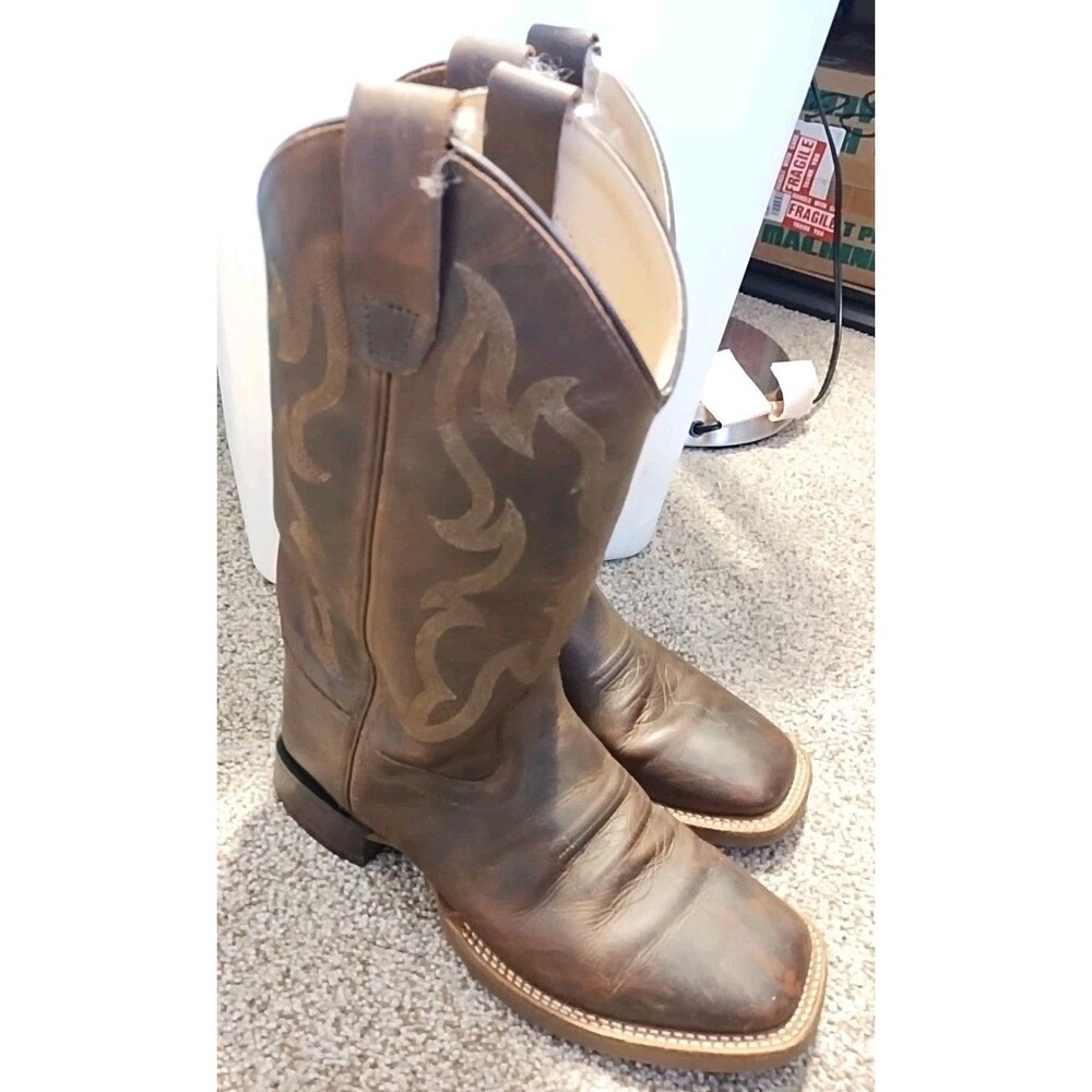 Cody James Boots Size 4.0-D